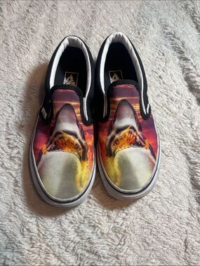 Vans shark slip ons size 3